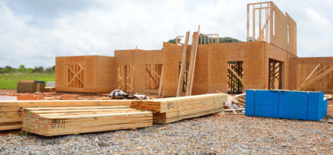 Photo d'une maison en construction.